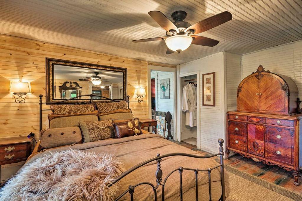 Ginny'S Cabin Spruce Pine Экстерьер фото