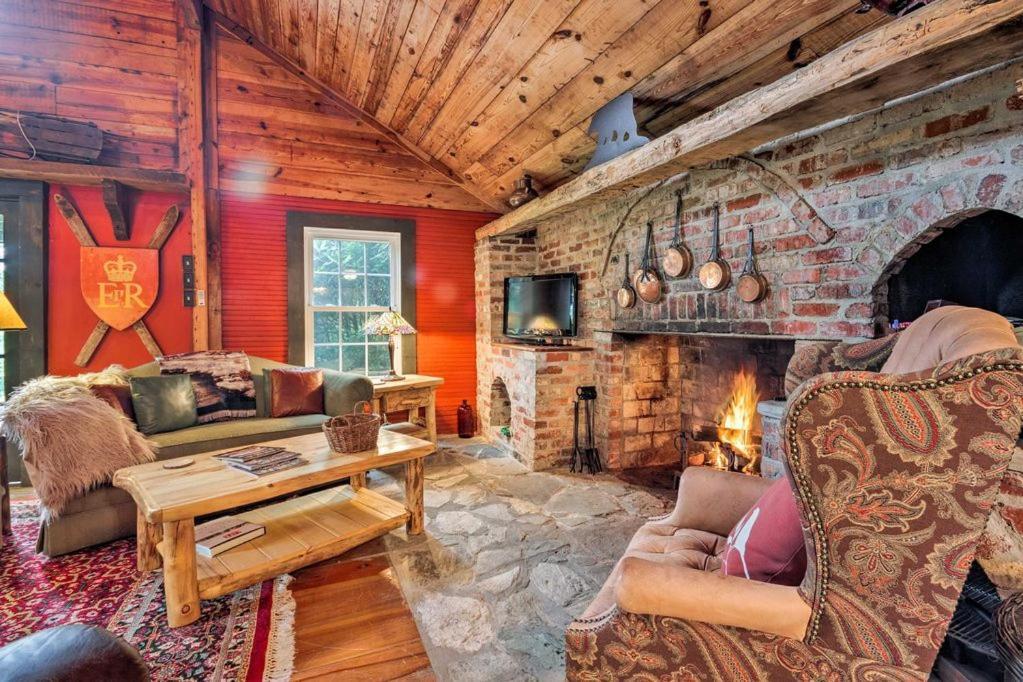 Ginny'S Cabin Spruce Pine Экстерьер фото